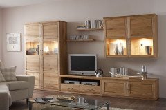 Bianca von Dudinger - Sideboard Nussbaum geölt