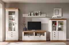 Landhaus von Kollektion Letz - Schrank 8P PC LH 44 in weißer Pinie