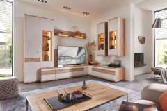 Mira-living von Stralsunder - Wohnwand EB27001-SV cappuccino Hochglanz