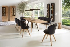 Runa von Hartmann - Sideboard mit Glasausschnitt