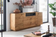 Venedig von MCA - Wohnwand mit massiven Wildeichenfronten