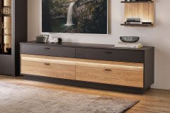 Butera von IDEAL Möbel - Highboard in Eiche Gustavson mit Frontbeleuchtung