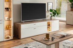 Santerno von MCA - Wohnwand in Soft white