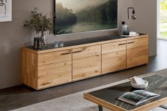 WM 2520 von Wöstmann - Wohnwand aus Wildeiche mit Keramikabsetzung